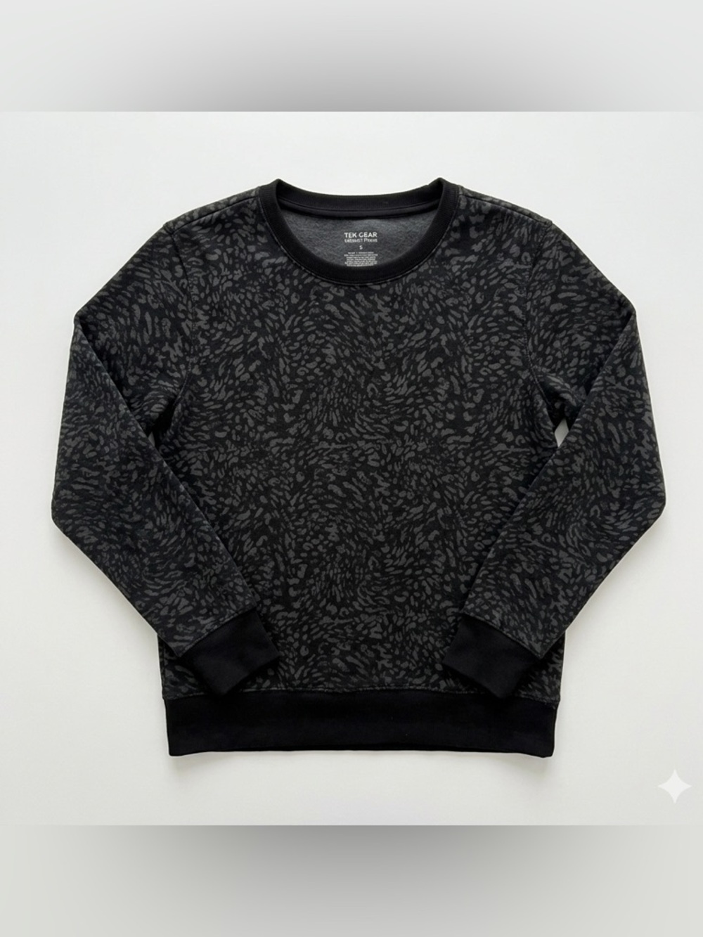 TEK GEAR Ultrasoft Fleece Sweatshirt S Animal Print Black Grey